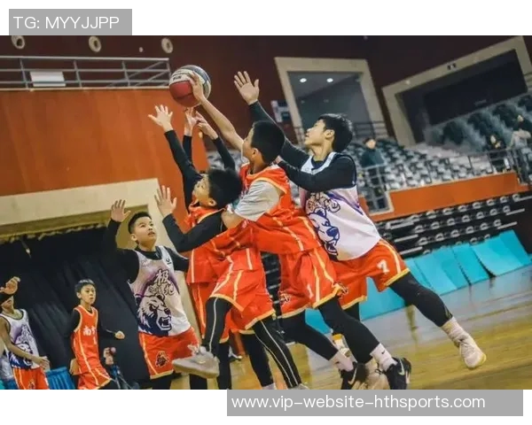 小视频明星篮球场上的精彩瞬间展现青春活力与运动魅力